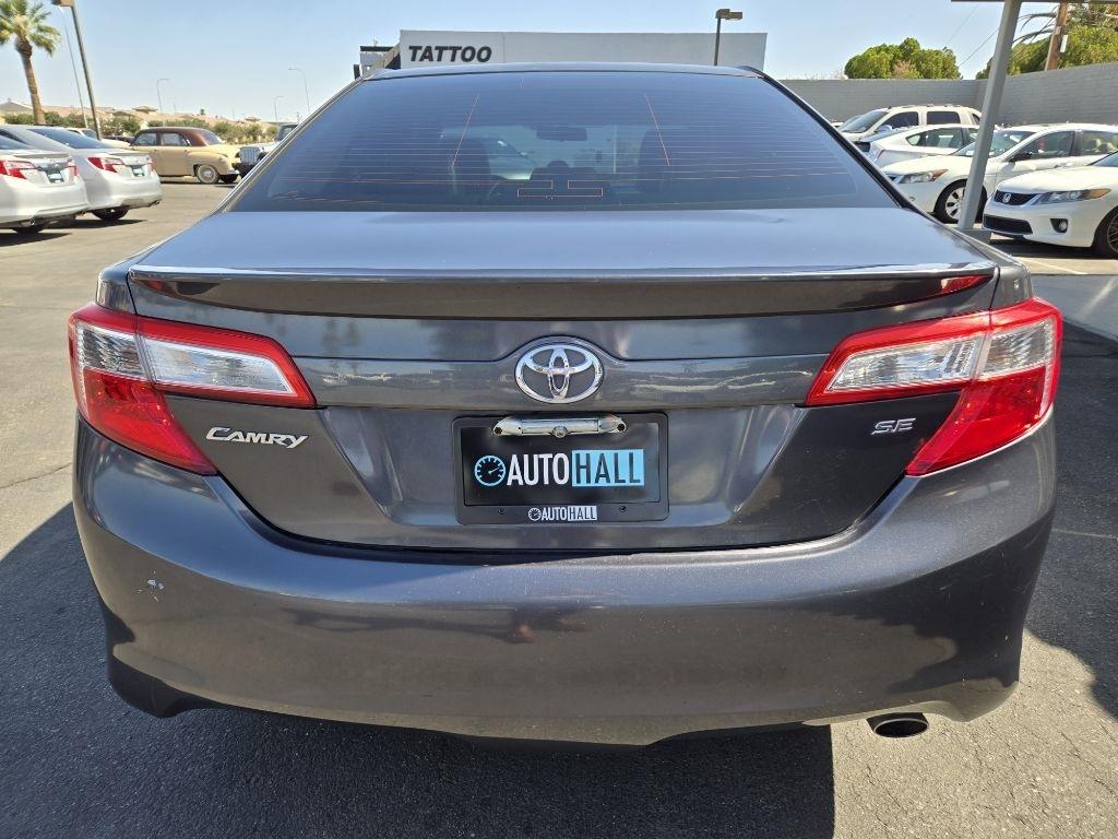 Toyota Camry  2012