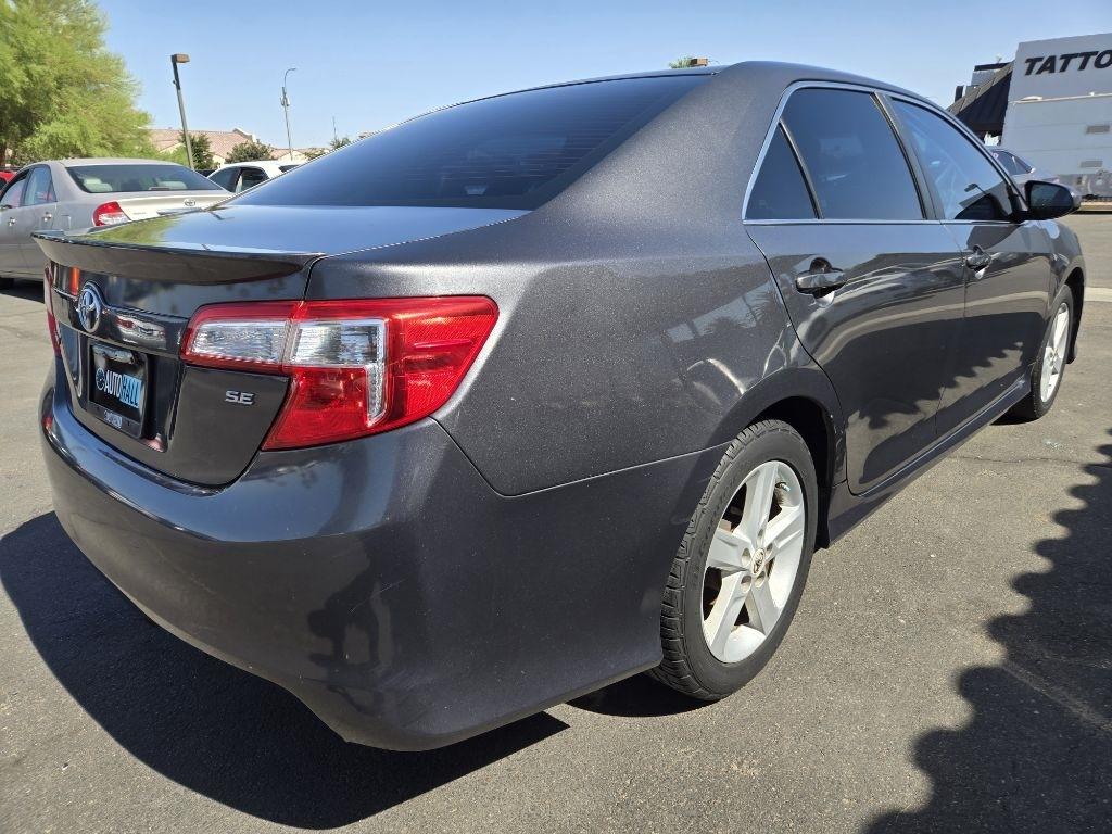 Toyota Camry  2012