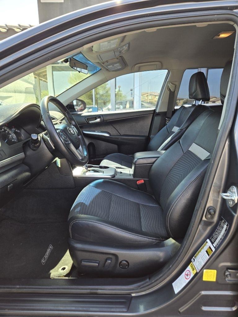 Toyota Camry  2012