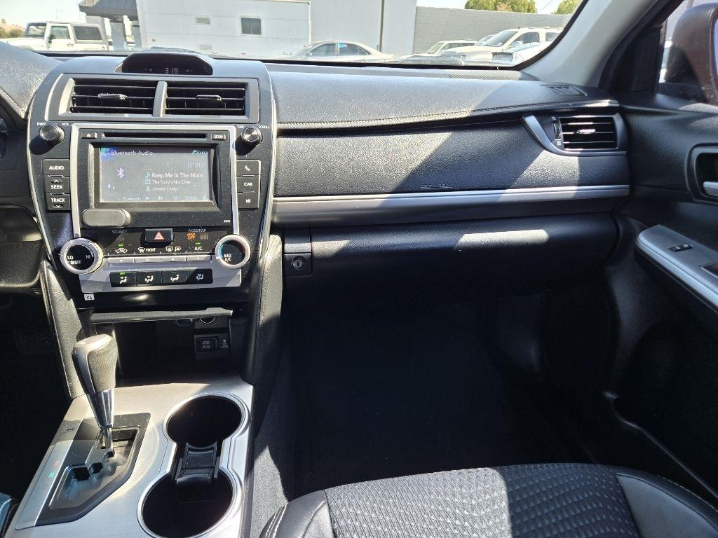 Toyota Camry  2012
