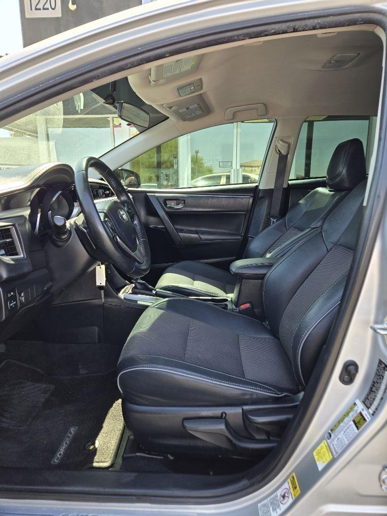 Toyota Corolla  2014