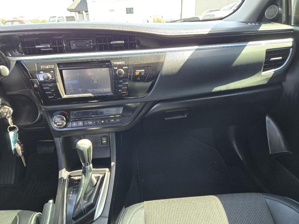Toyota Corolla  2014