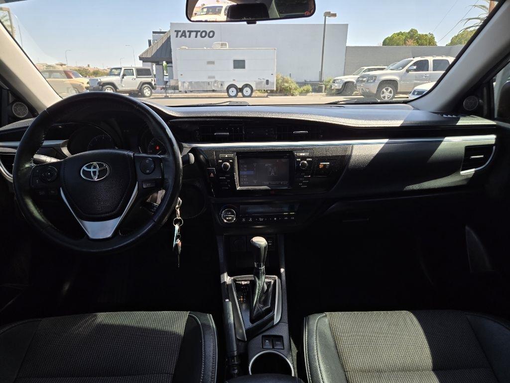 Toyota Corolla  2014