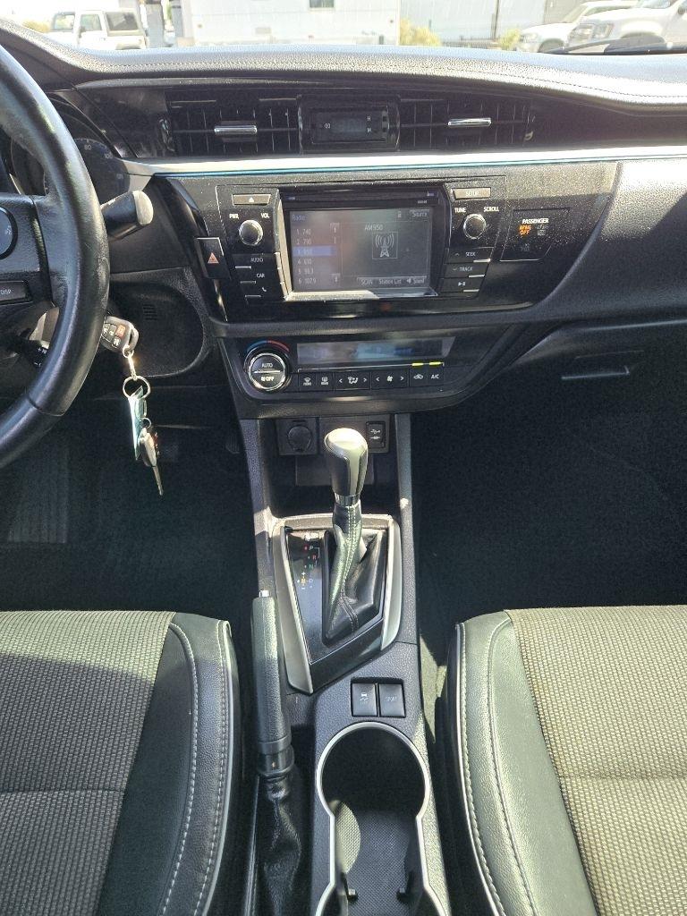 Toyota Corolla  2014