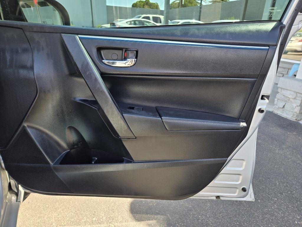 Toyota Corolla  2014