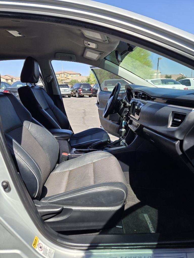 Toyota Corolla  2014