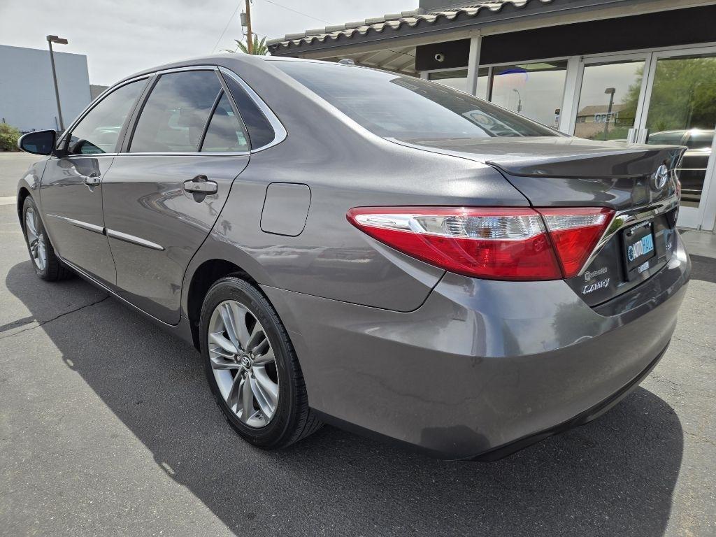Toyota Camry  2016