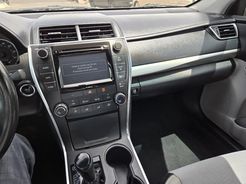 Toyota Camry  2016