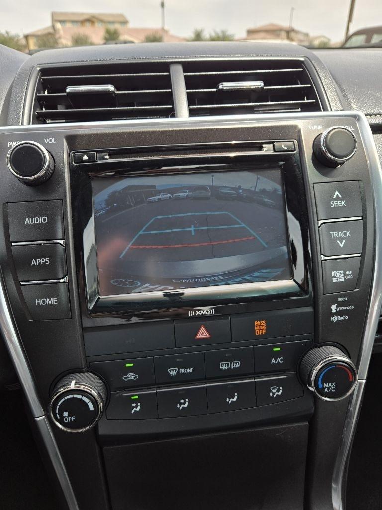 Toyota Camry  2016