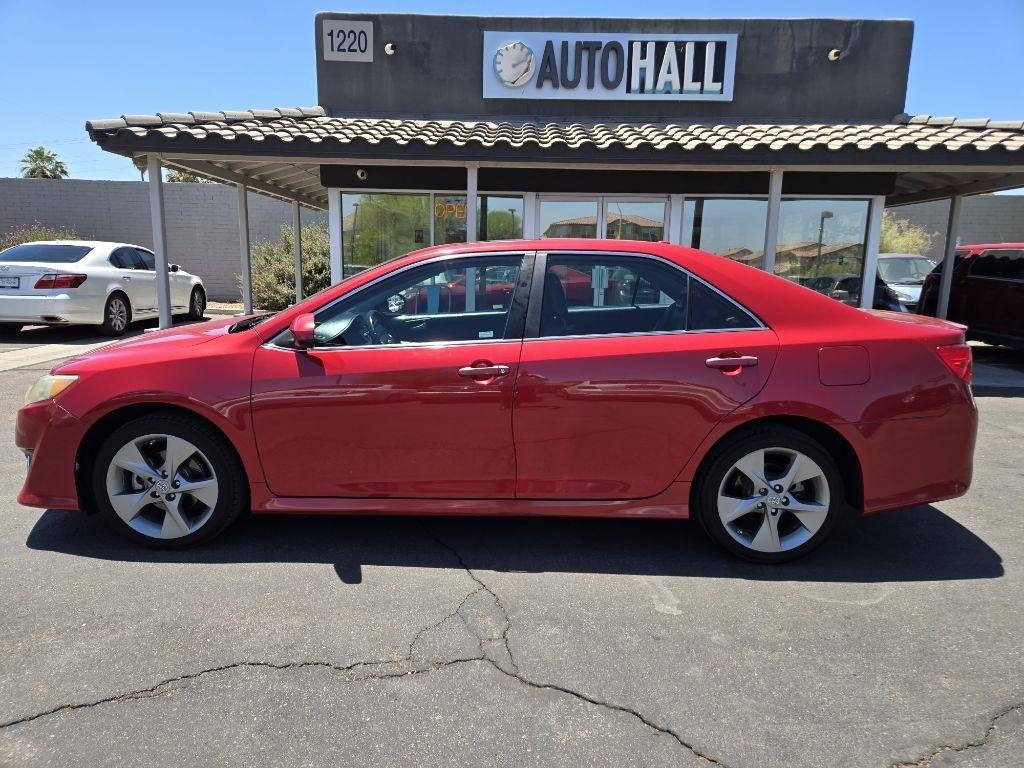 Toyota Camry  2012