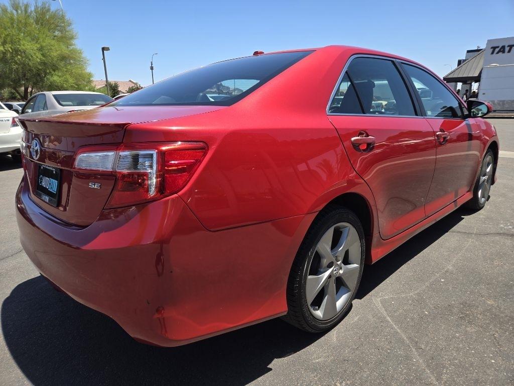 Toyota Camry  2012