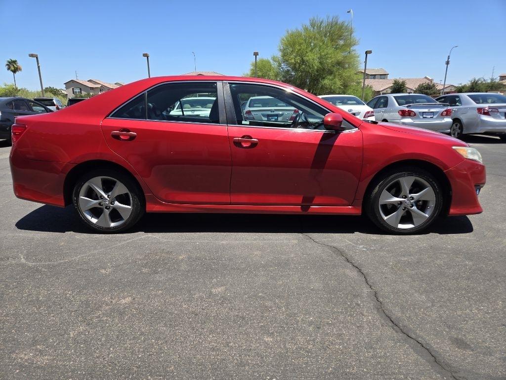 Toyota Camry  2012