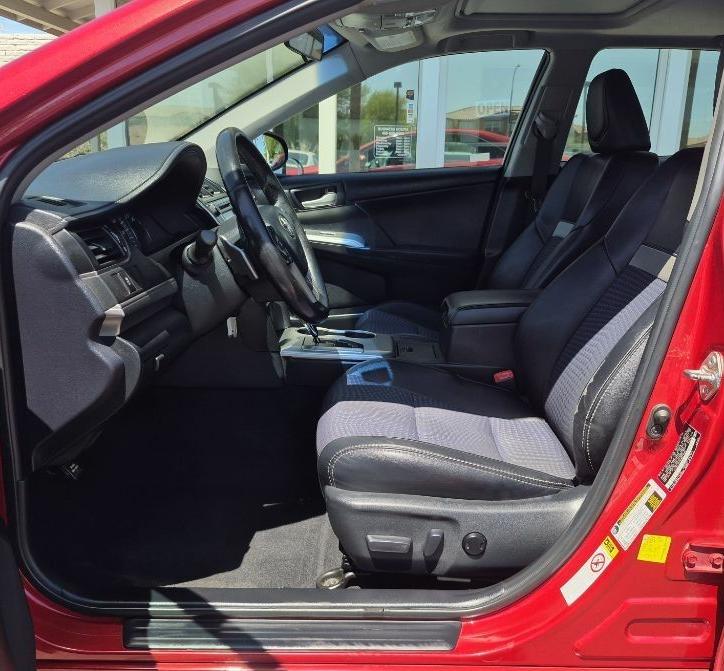 Toyota Camry  2012