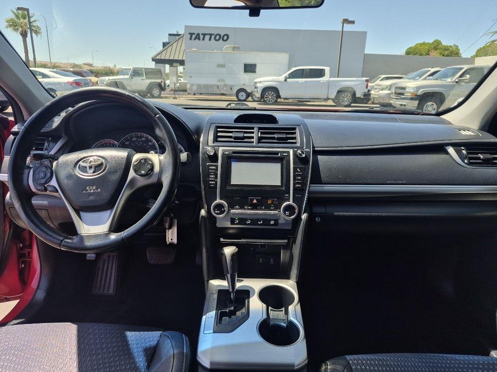 Toyota Camry  2012