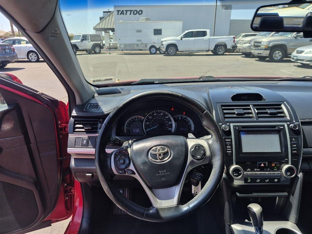 Toyota Camry  2012