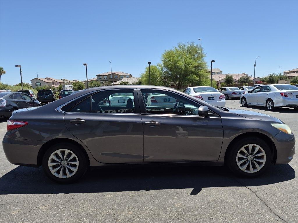 Toyota Camry  2015