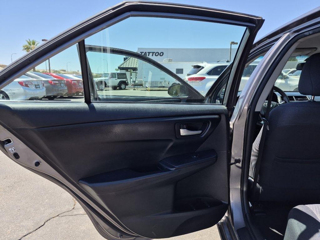 Toyota Camry  2015