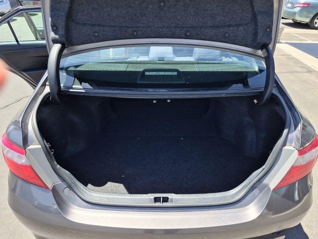 Toyota Camry  2015