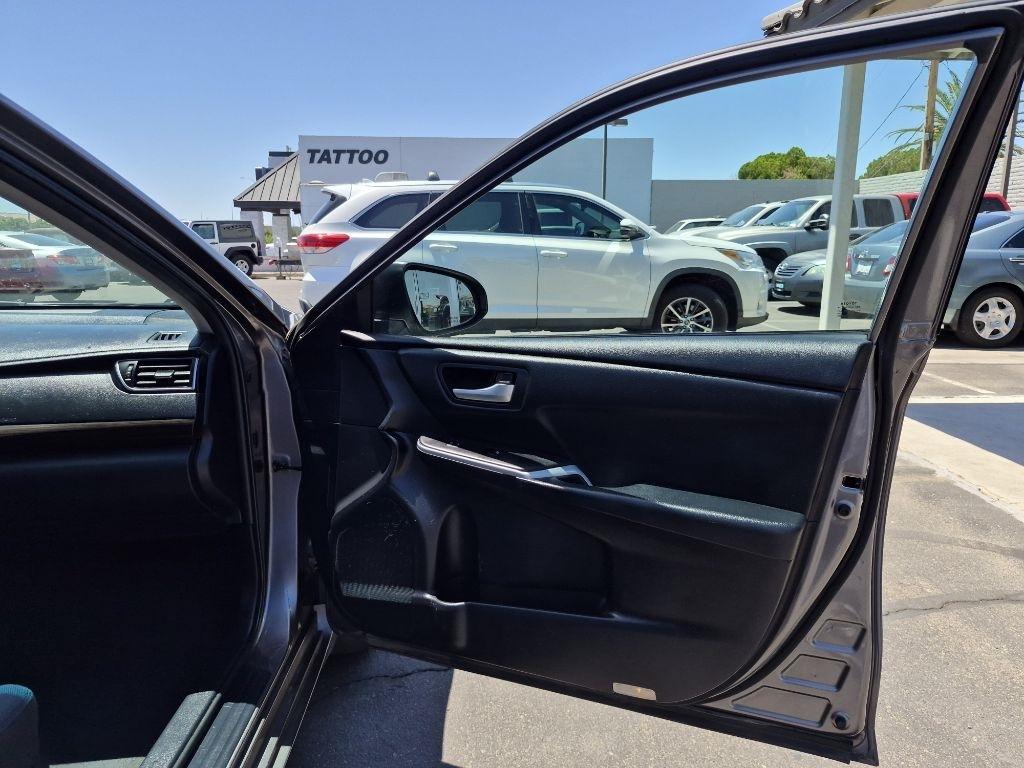Toyota Camry  2015