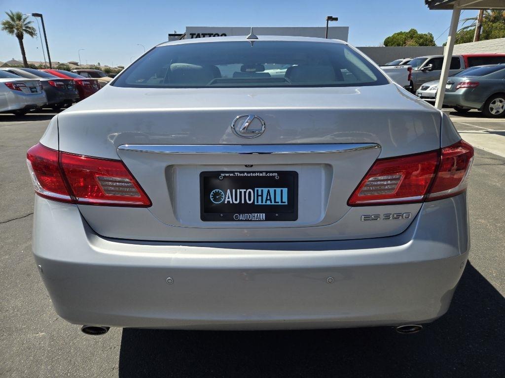 Lexus ES 350  2011