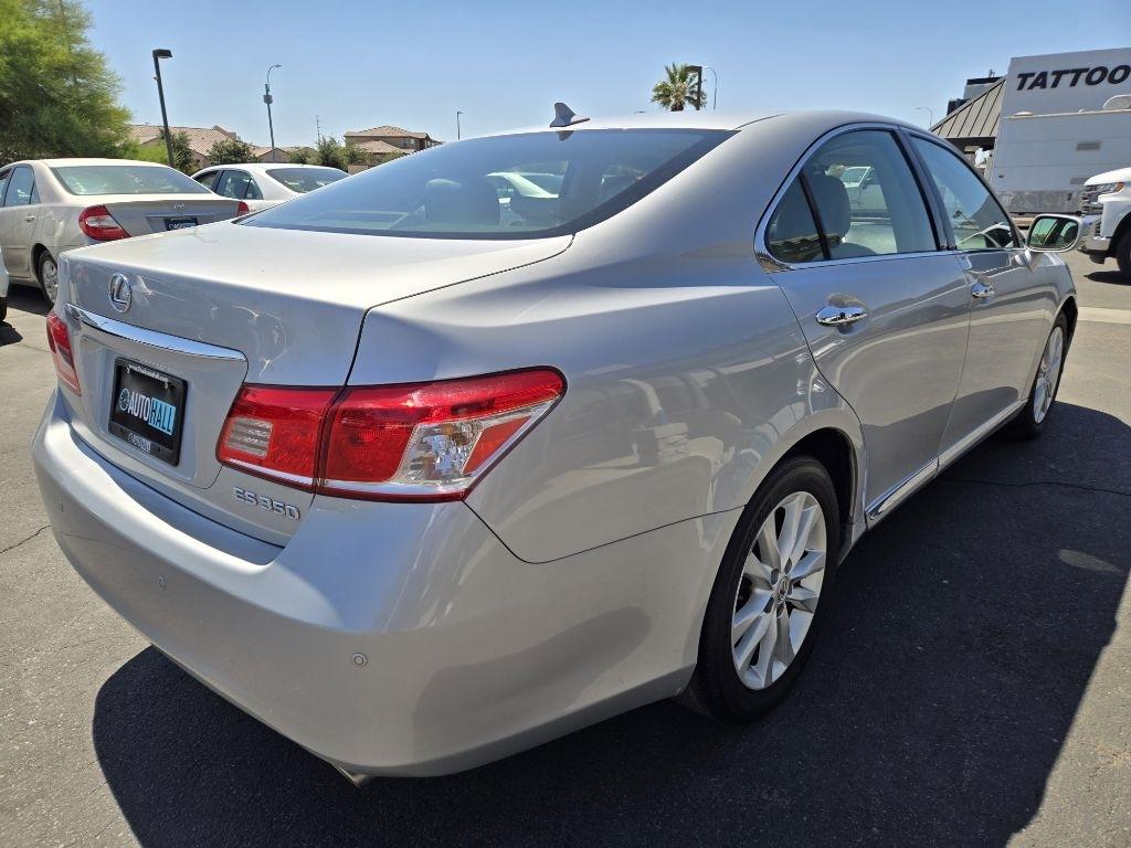 Lexus ES 350  2011
