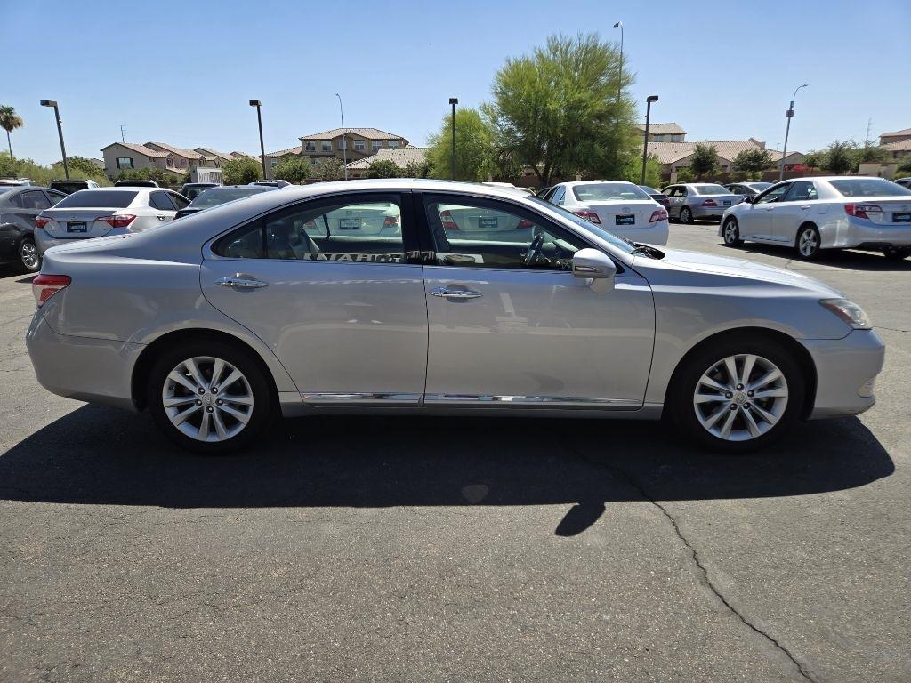 Lexus ES 350  2011