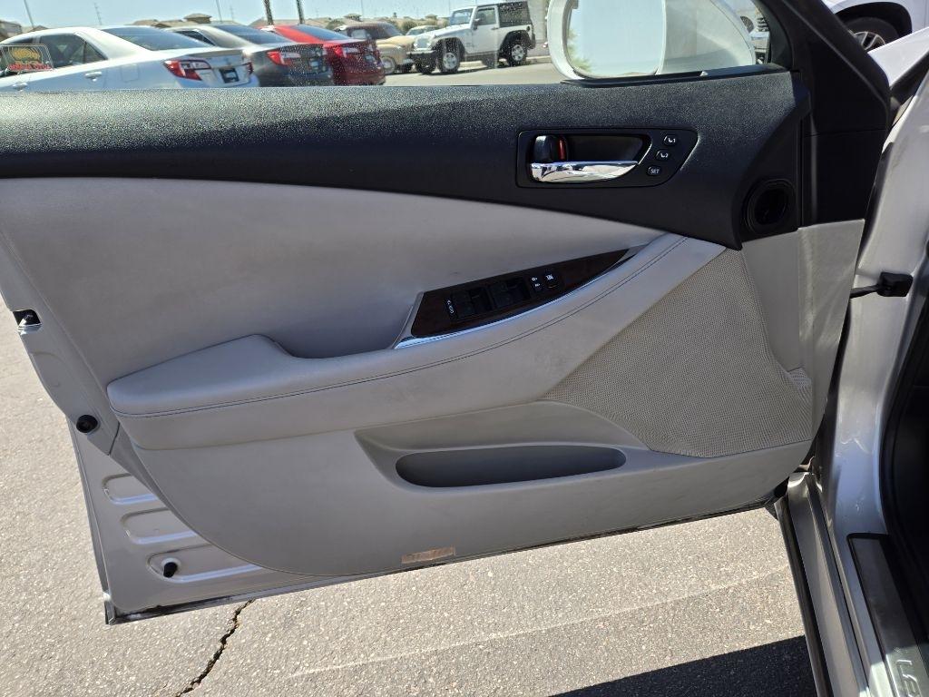 Lexus ES 350  2011