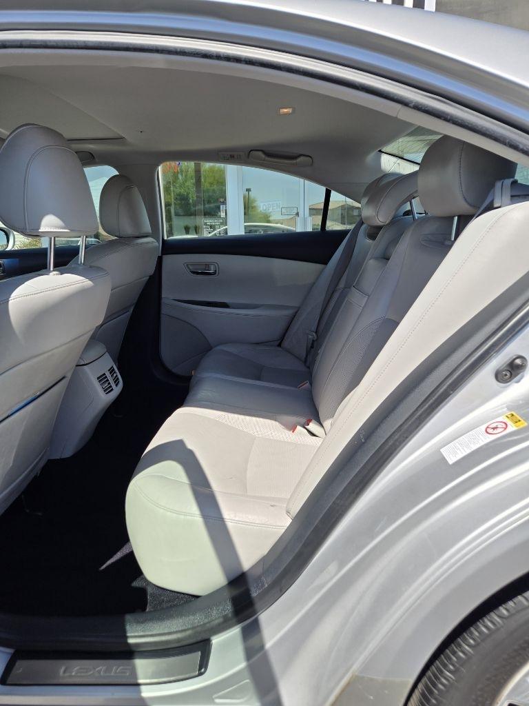 Lexus ES 350  2011