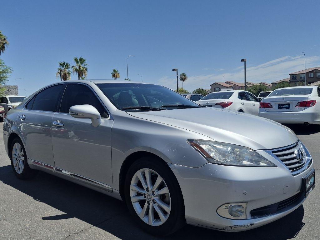 Lexus ES 350  2011