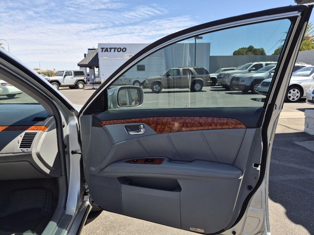 Toyota Avalon  2006