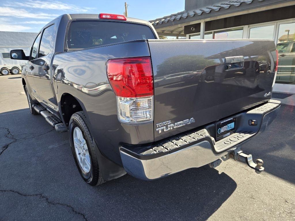 Toyota Tundra  2012