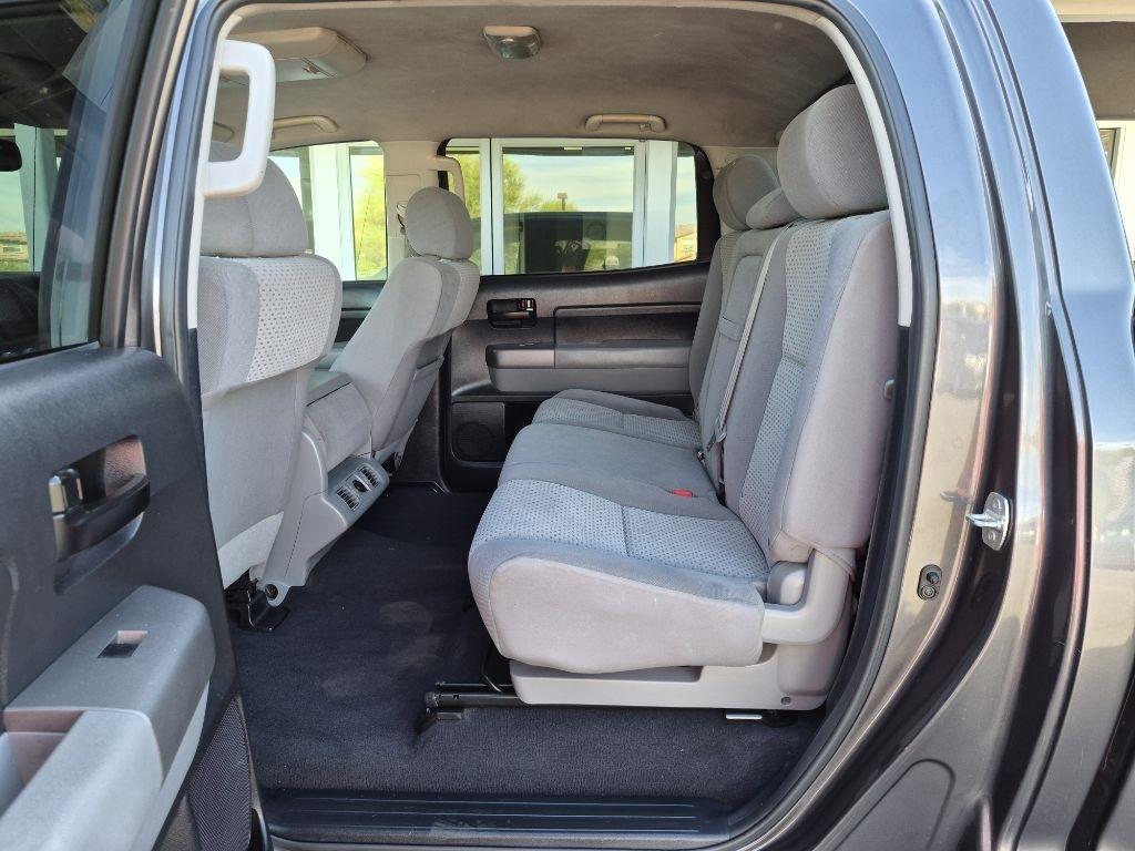 Toyota Tundra  2012