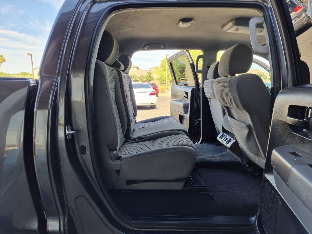 Toyota Tundra  2012