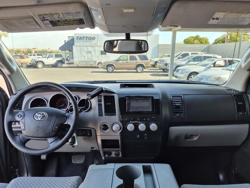 Toyota Tundra  2012