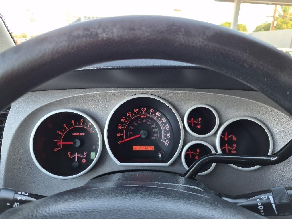 Toyota Tundra  2012