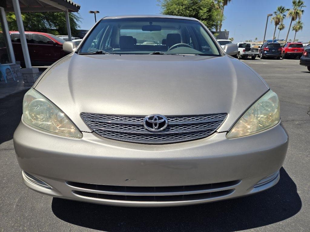 Toyota Camry  2004