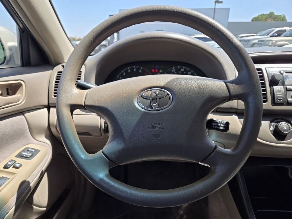 Toyota Camry  2004