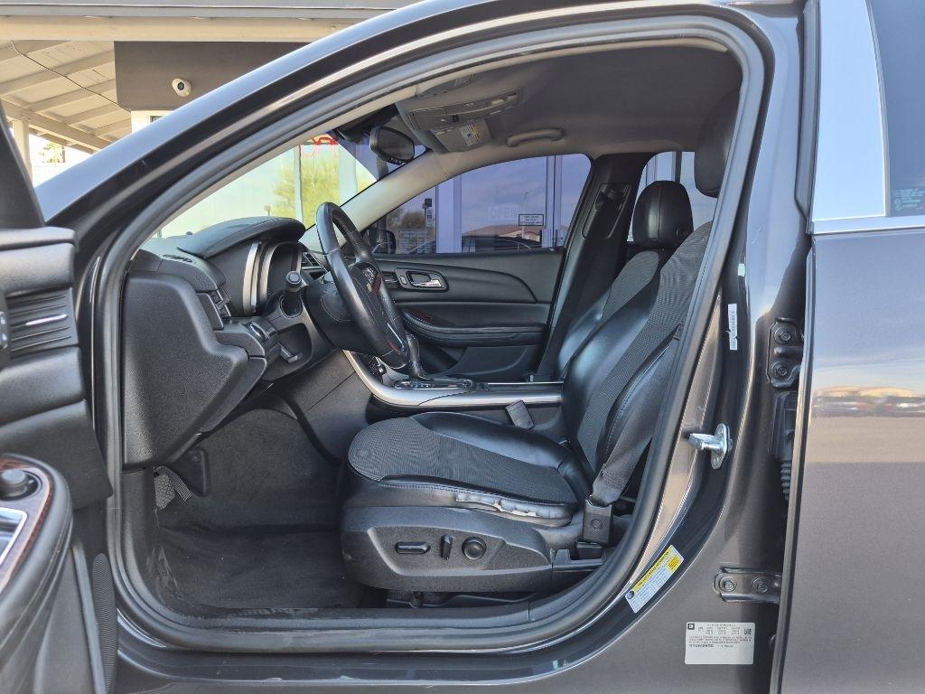 Chevrolet Malibu  2013