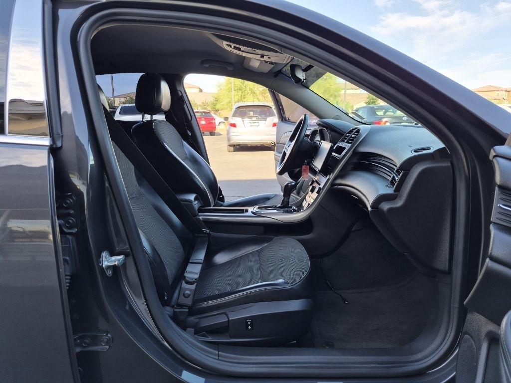 Chevrolet Malibu  2013