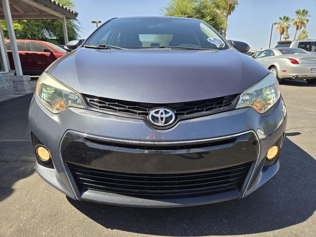 Toyota Corolla  2015