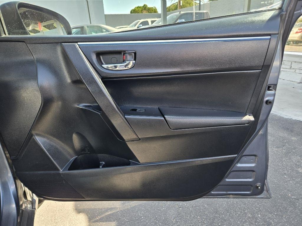 Toyota Corolla  2015