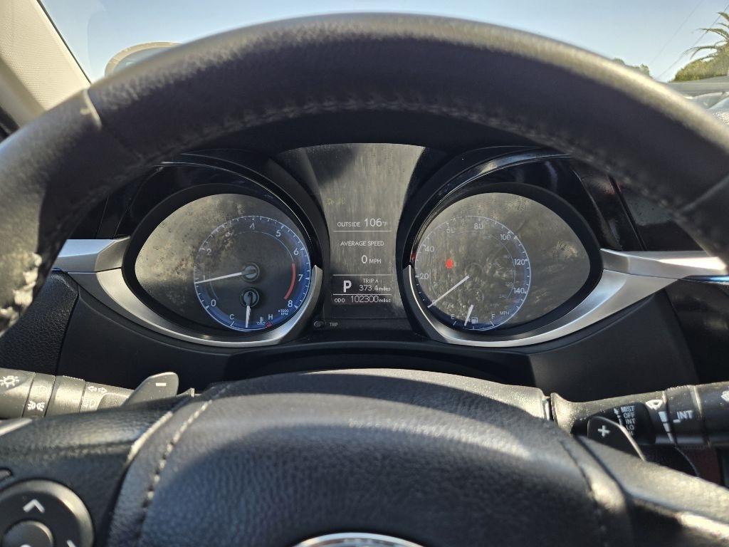 Toyota Corolla  2015
