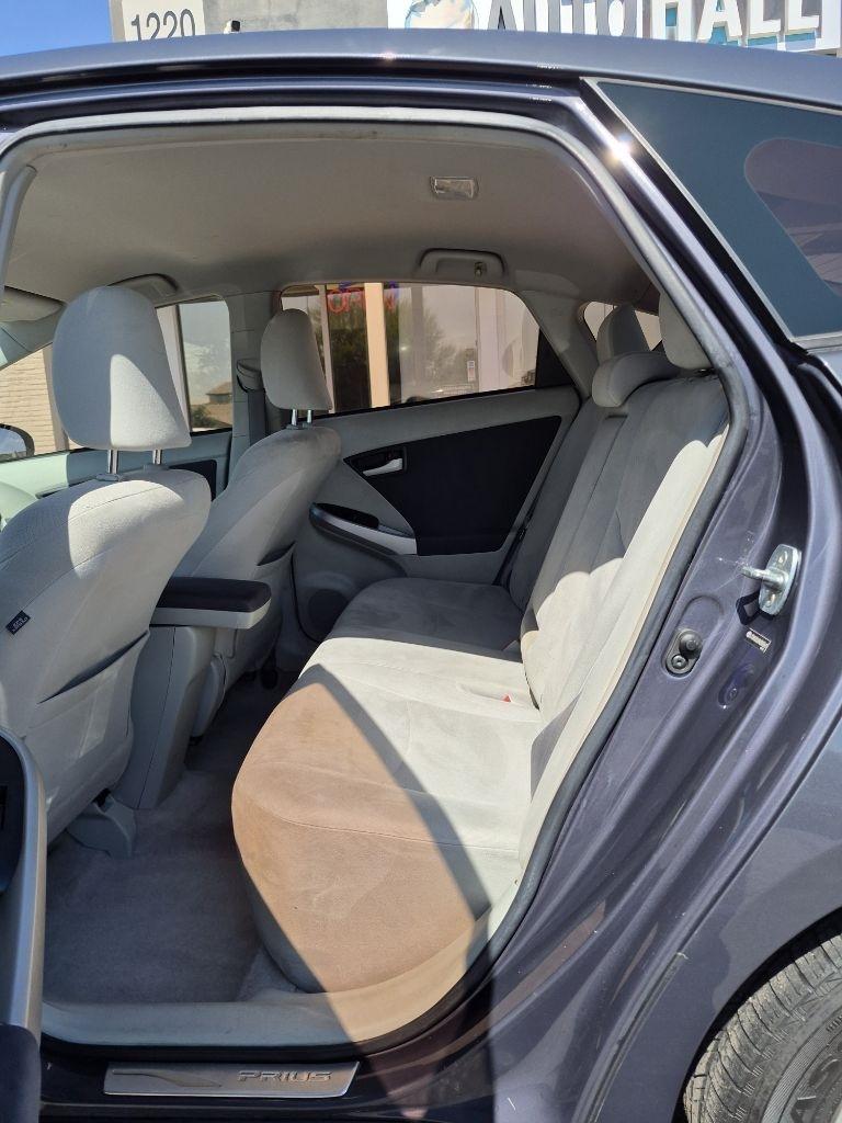 Toyota Prius  2010