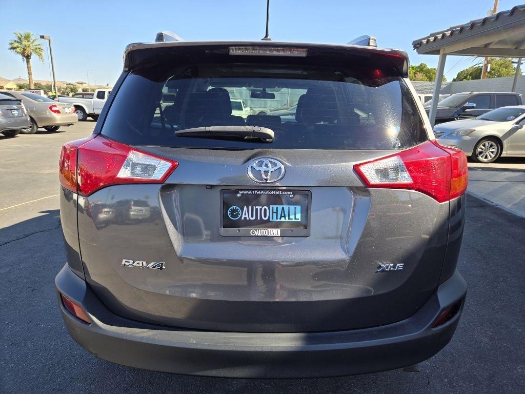 Toyota RAV4  2014