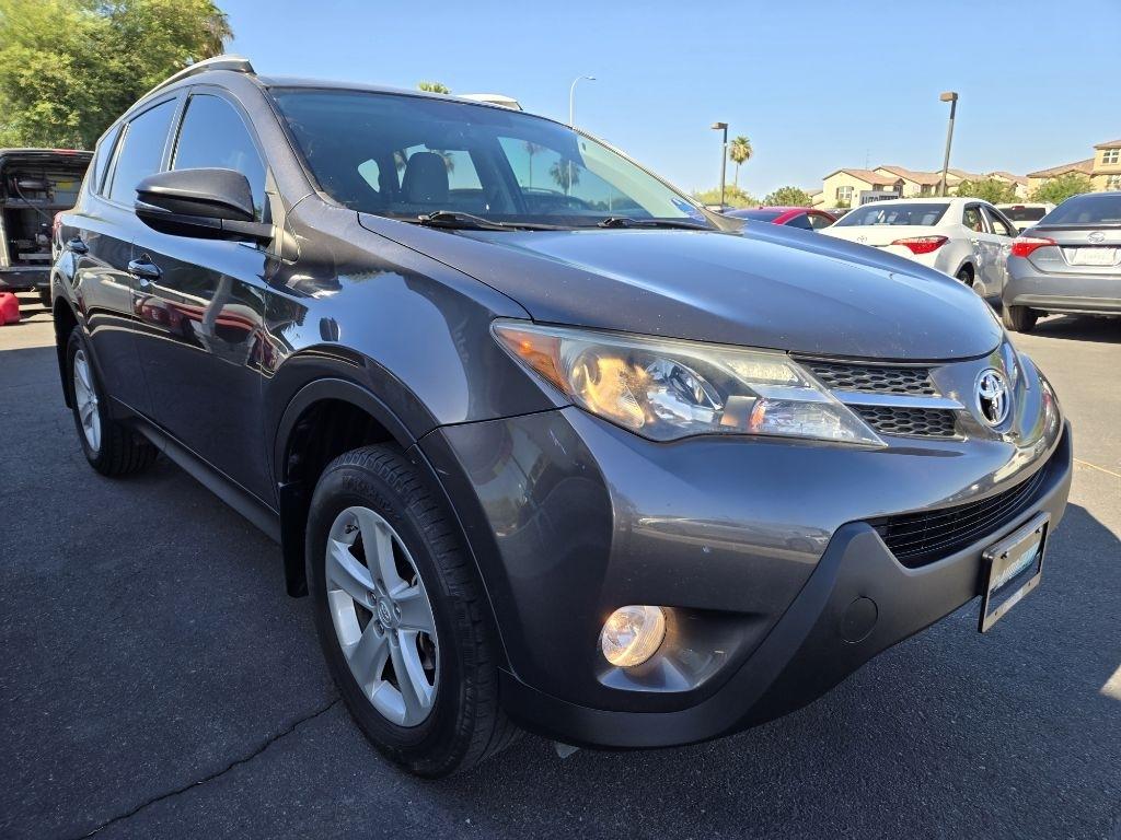 Toyota RAV4  2014