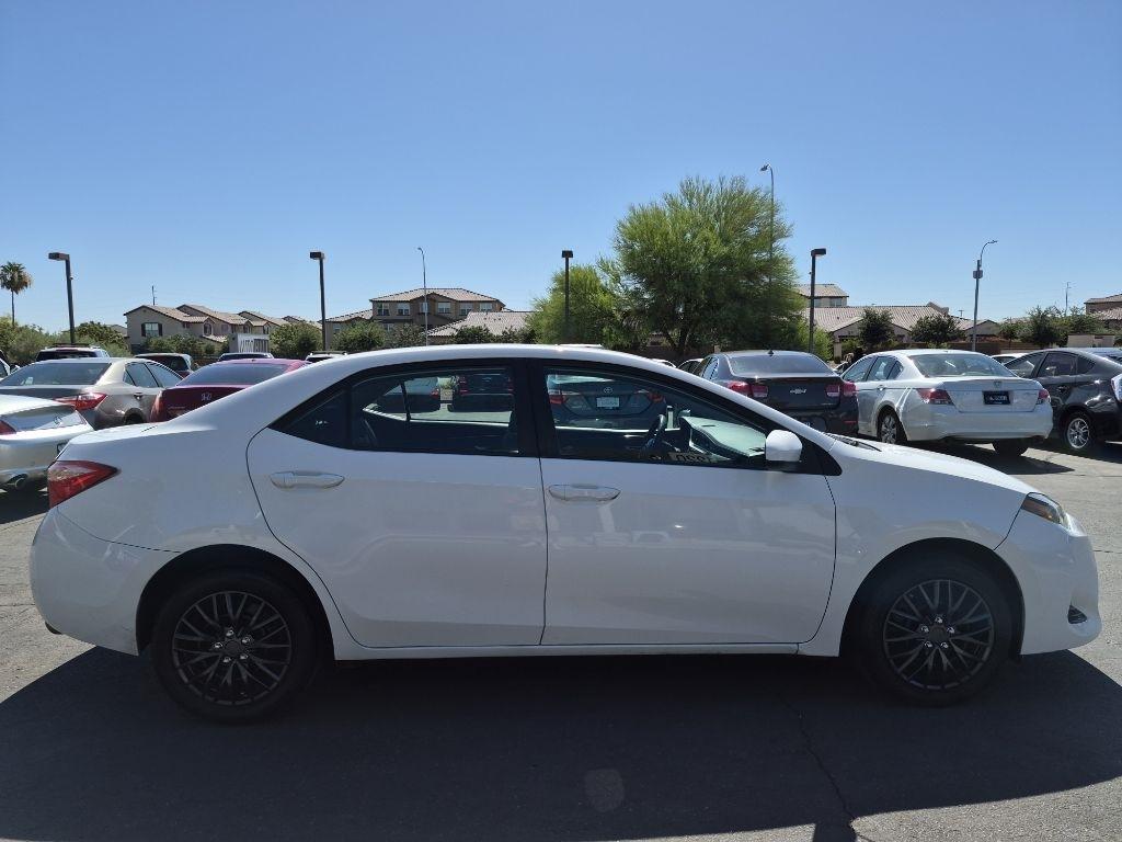 Toyota Corolla  2017
