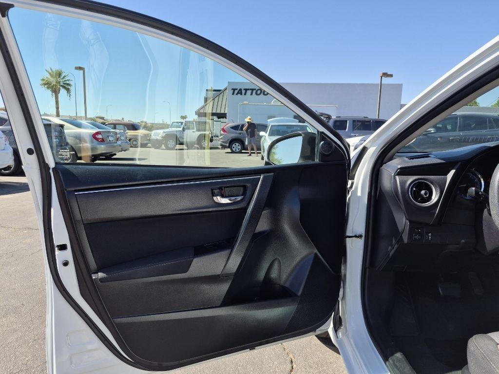 Toyota Corolla  2017