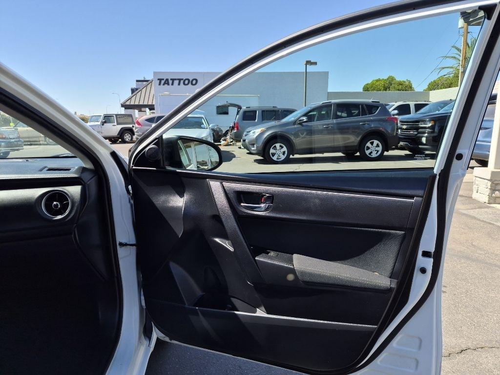 Toyota Corolla  2017