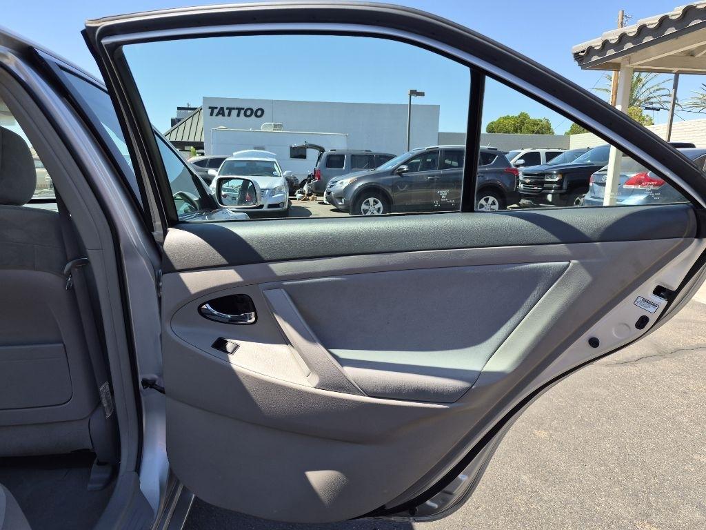 Toyota Camry  2009