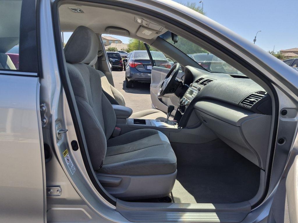 Toyota Camry  2009